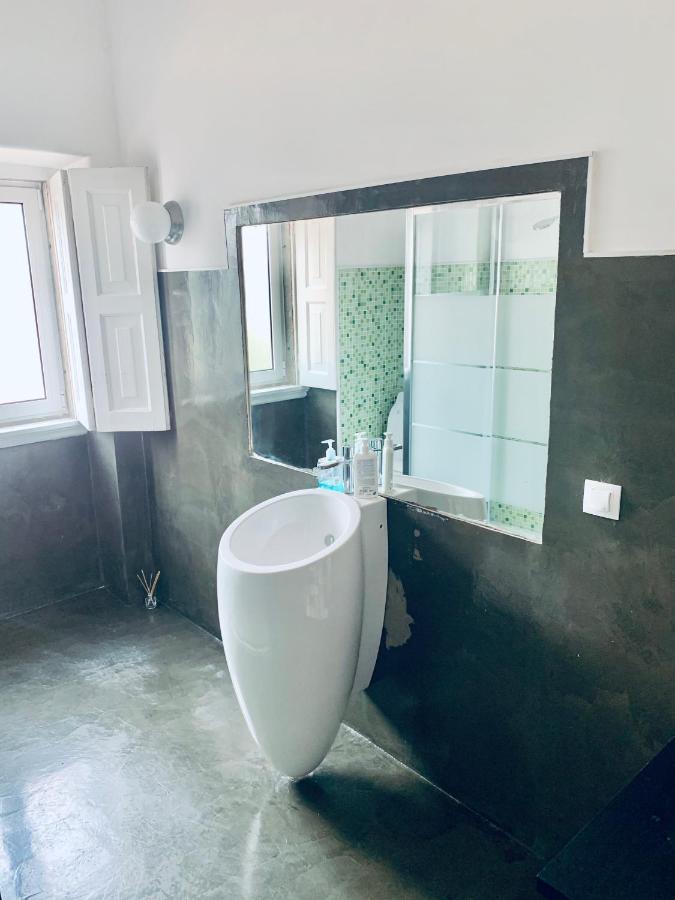 Restelo House Shared Appartment Algés Dış mekan fotoğraf